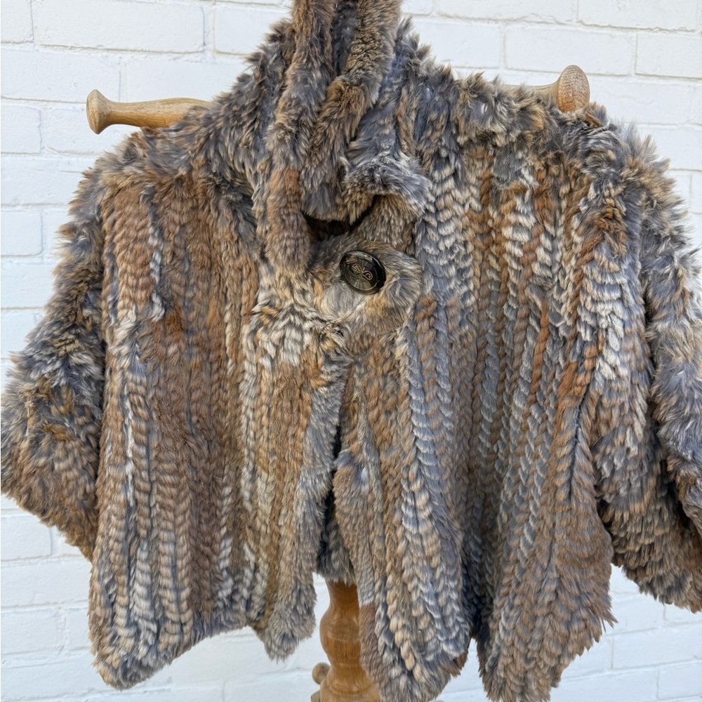 Cropped Fur Jacket with Sleeves